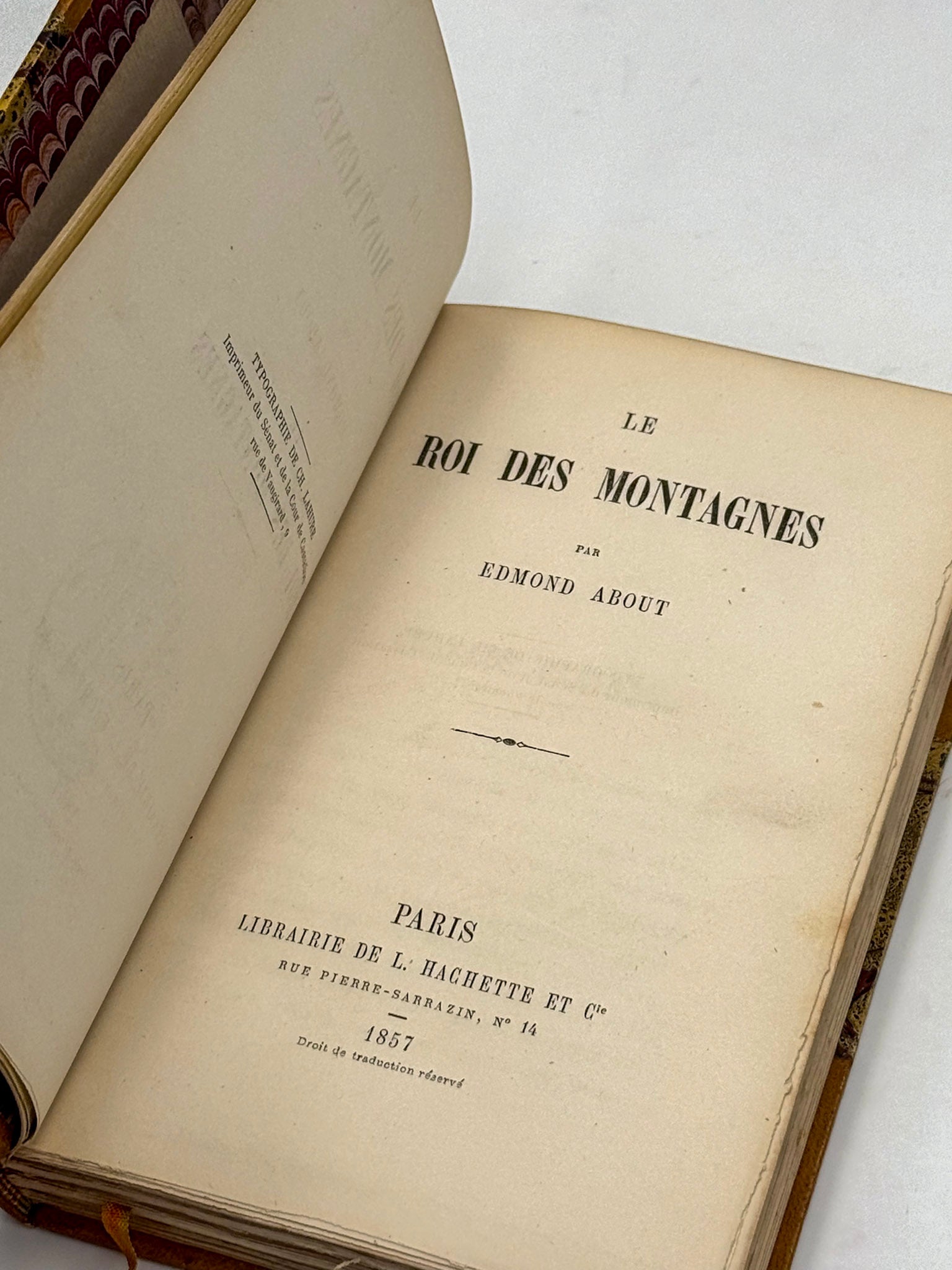 Le Roi des montagnes. - Trente et Quarante. - L'Homme à l'oreille cassée. - Le Nez d'un notaire