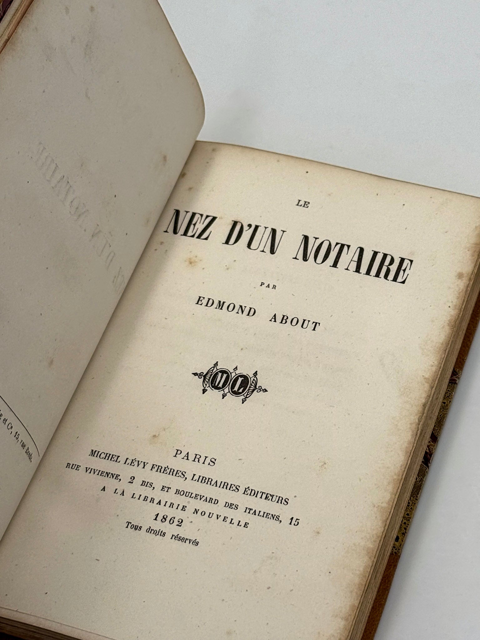 Le Roi des montagnes. - Trente et Quarante. - L'Homme à l'oreille cassée. - Le Nez d'un notaire