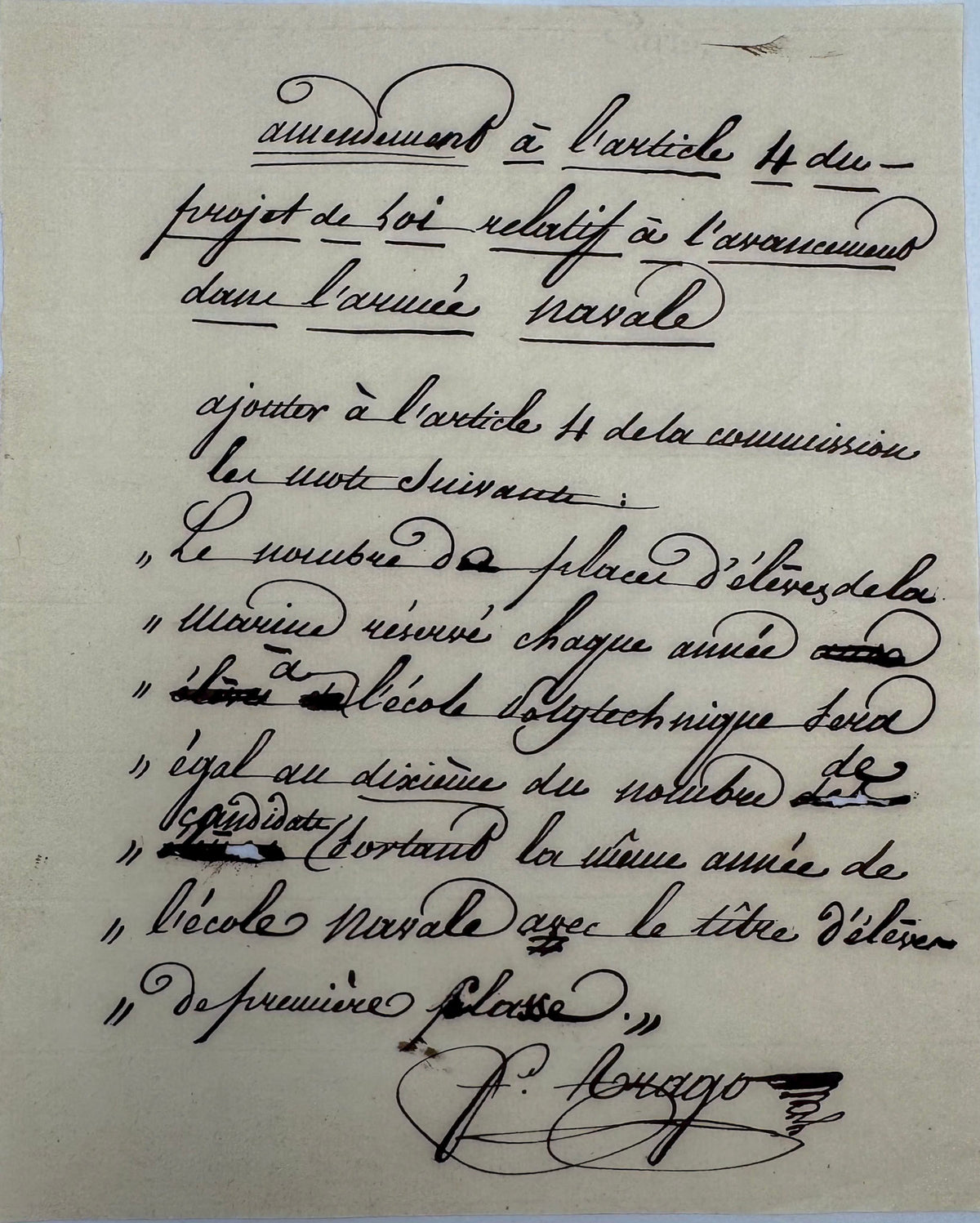 Amendement autographe signé de François Arago à l'article 4 du projet de loi sur l'avancement dans l'armée navale : places réservées aux élèves de l'École polytechnique
