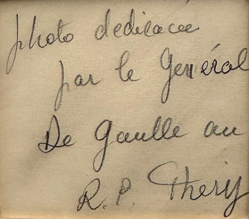Photographie signée, Charles de Gaulle