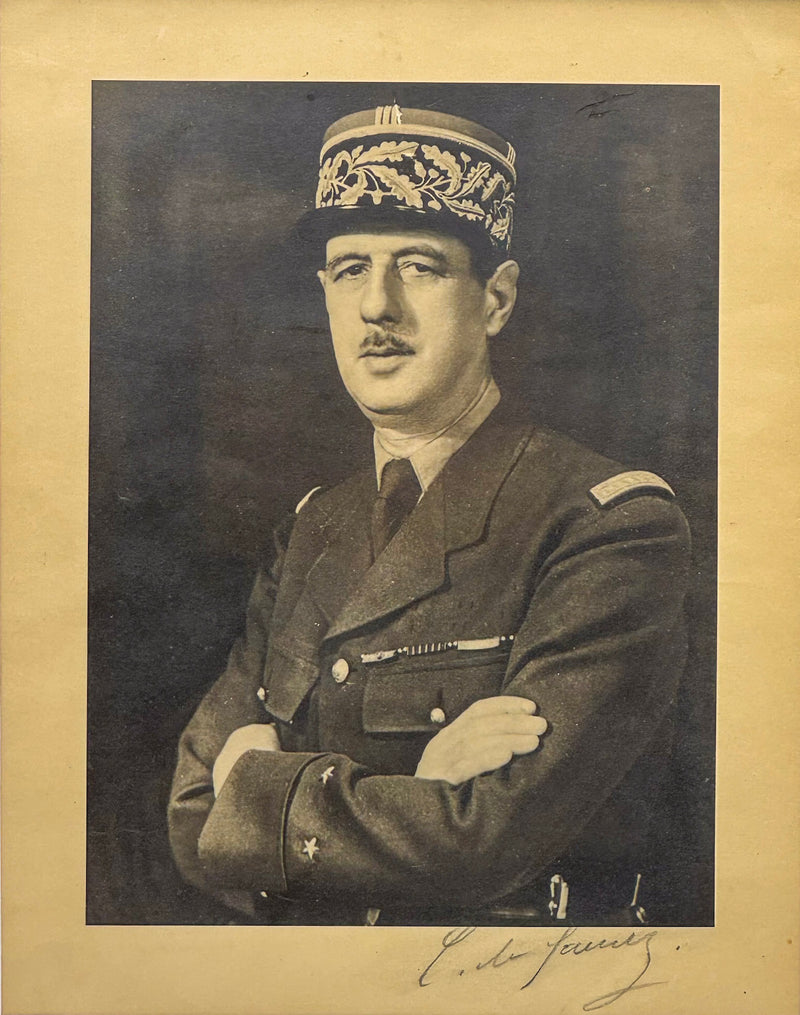 Photographie signée, Charles de Gaulle