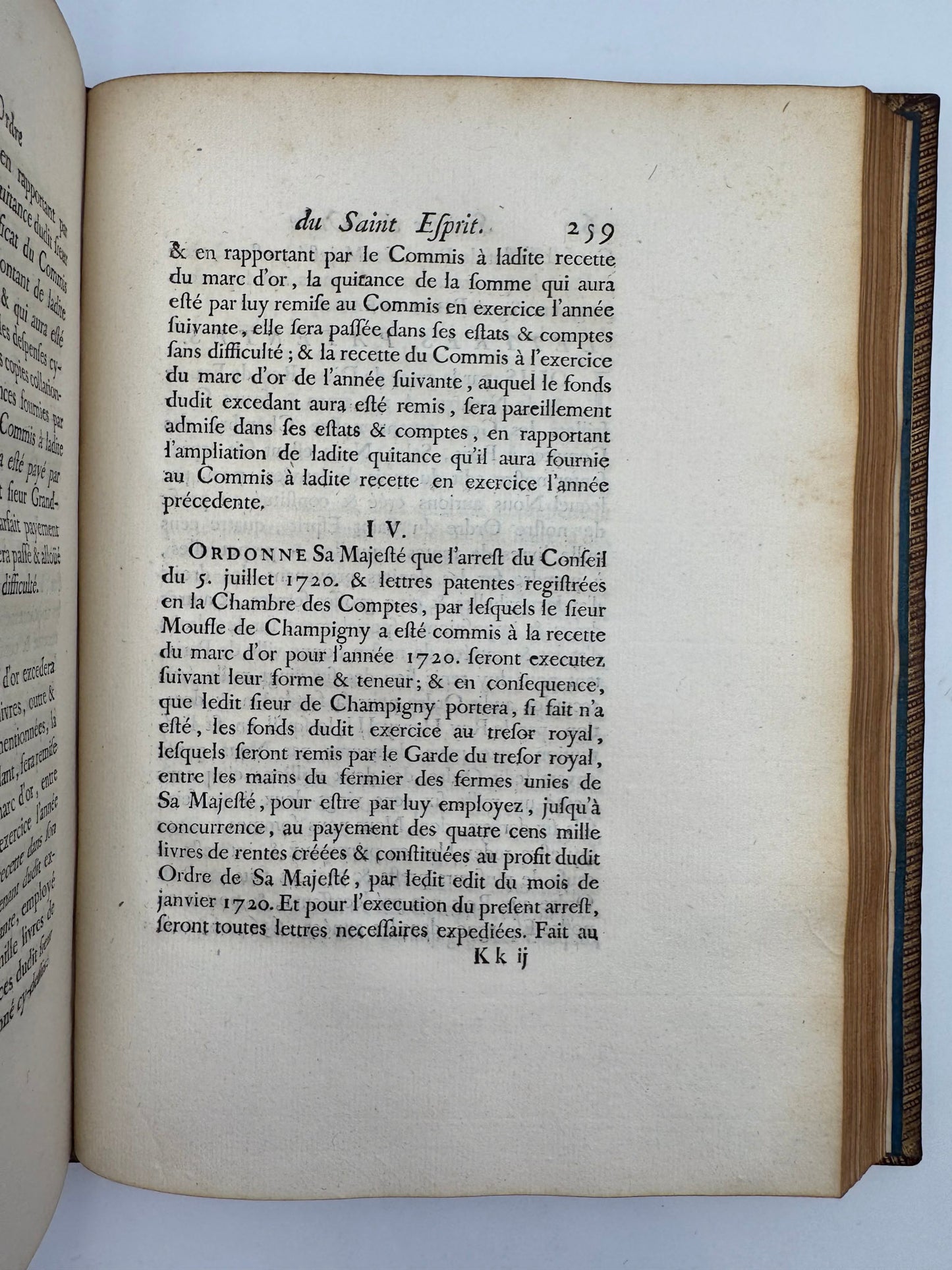 LES STATUTS DE L'ORDRE DU SAINT ESPRIT estably par HENRY IIIme du nom Roy de France et de Pologne au mois de decembre l'an 1578