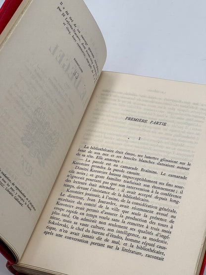 Le dégel. Traduit du russe par Michel Wassiltchikov.