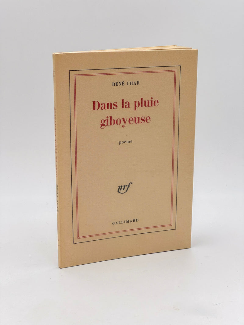 Dans la pluie giboyeuse